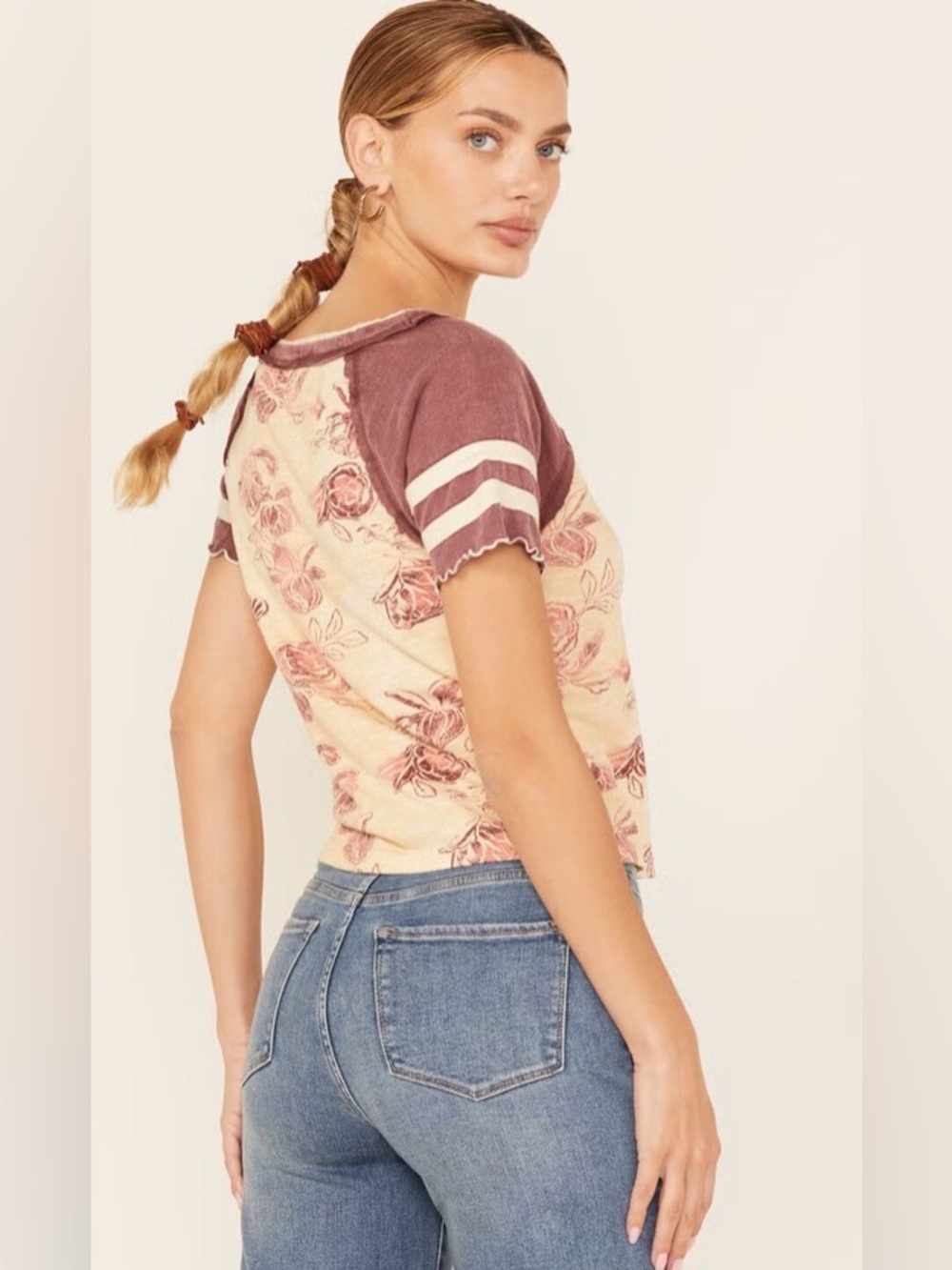FREE PEOPLE WOMEN'S WISH YOU WERE HERE FLORAL PRINT SHORT SLEEVE TEE - Picture 4 of 5